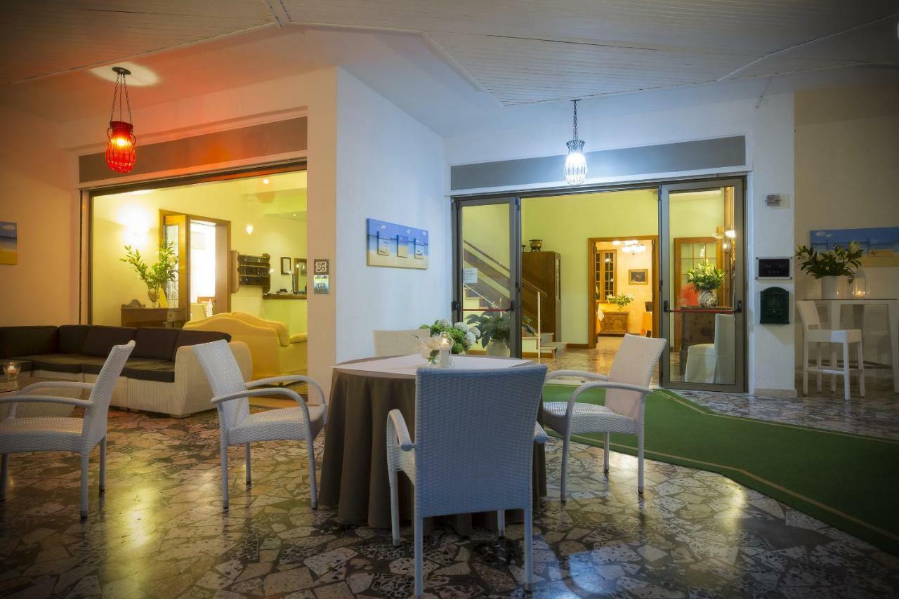 Hotel Marilu Eraclea Mare Εξωτερικό φωτογραφία