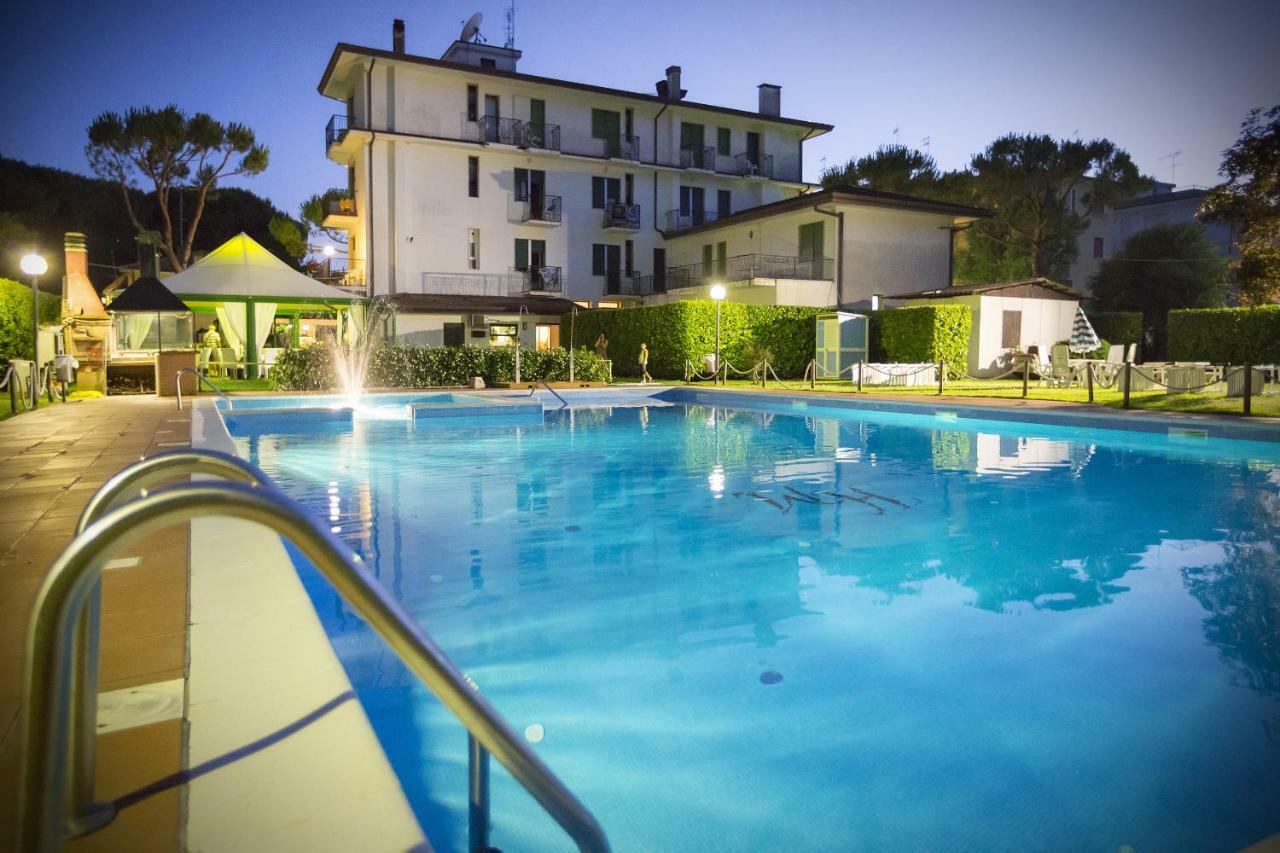 Hotel Marilu Eraclea Mare Εξωτερικό φωτογραφία