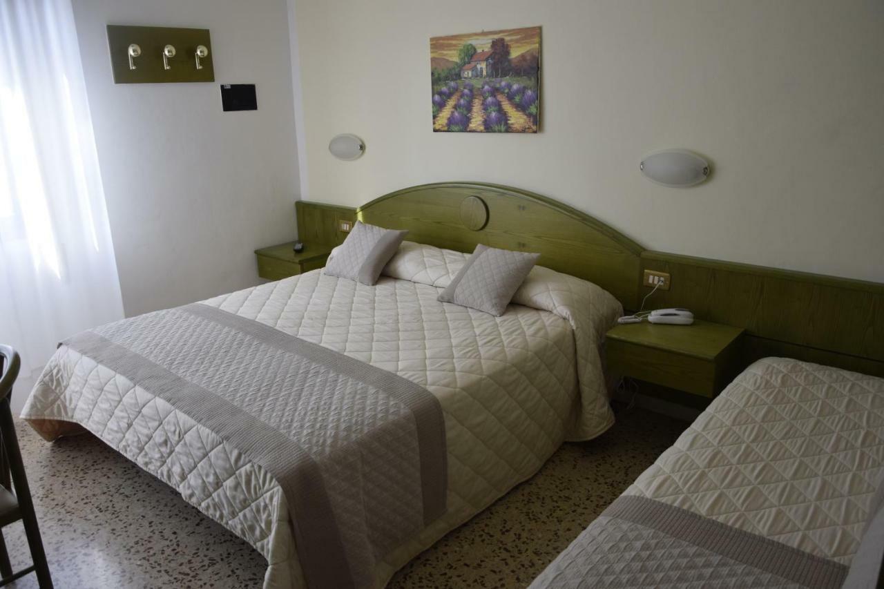Hotel Marilu Eraclea Mare Εξωτερικό φωτογραφία